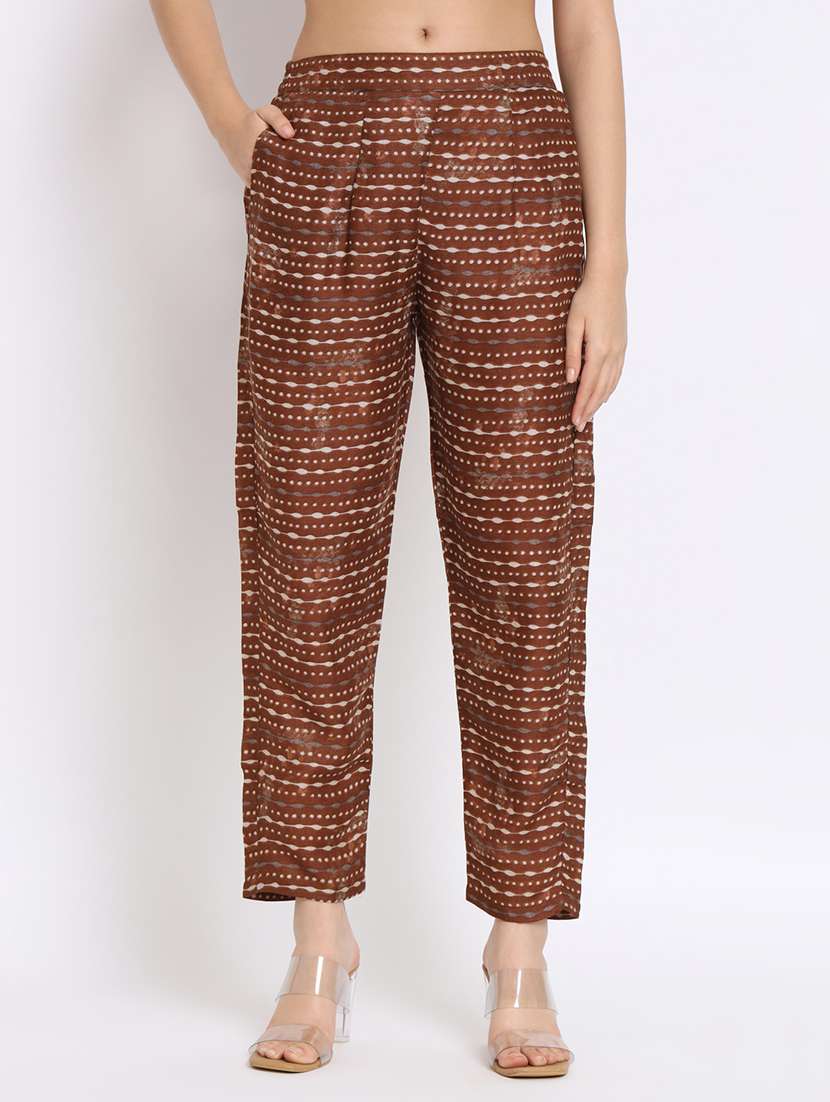 women three quarter sleeve kurta pant with dupatta set - 21304166 -  Standard Image - 5