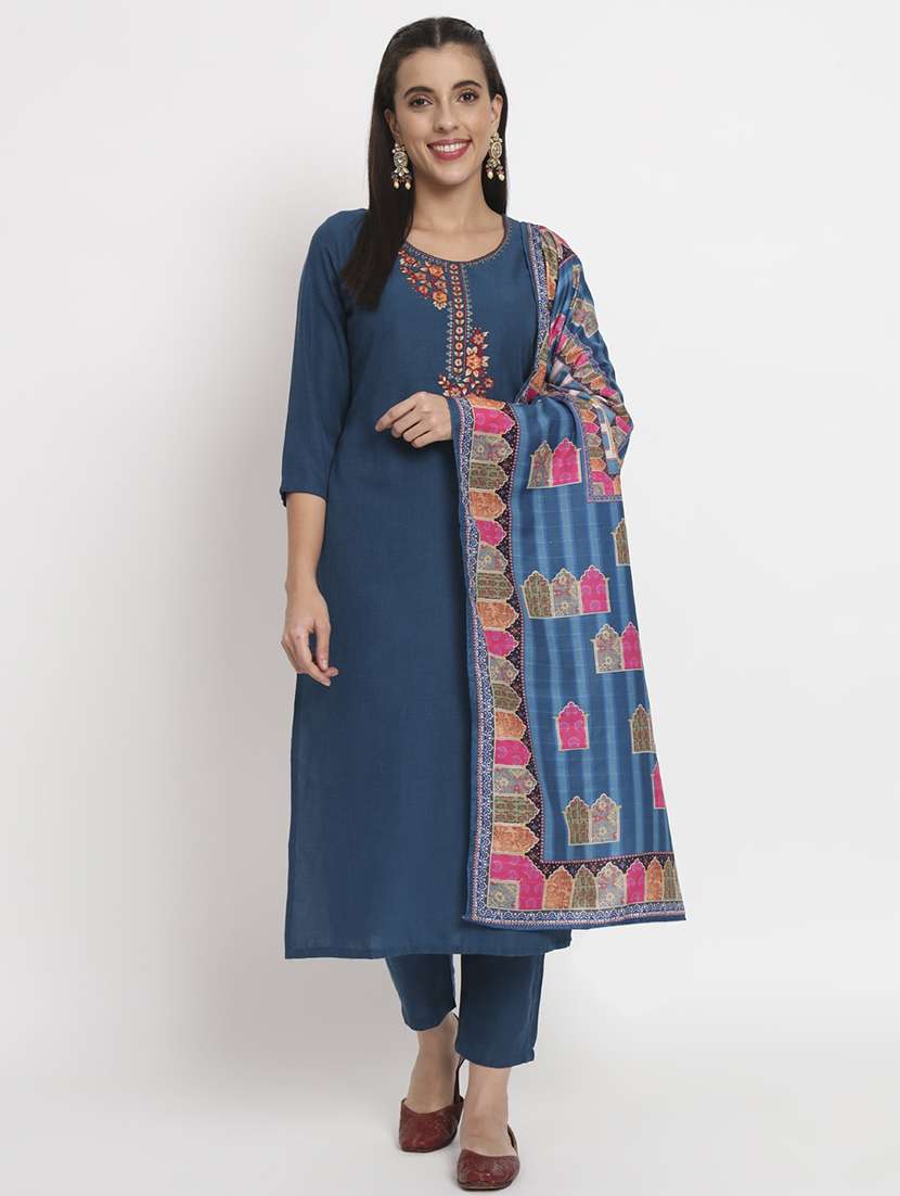 women kurta pant set with dupatta