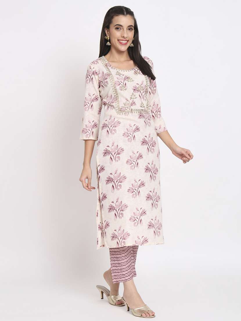 women three quarter sleeve kurta pant with dupatta set - 21304220 -  Standard Image - 3