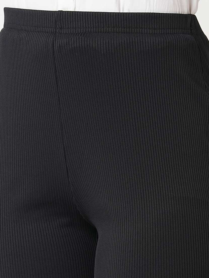 globus women black stretchable mid-rise rib knit slim fit bootcut treggings - 21305205 - Standard Image - 5