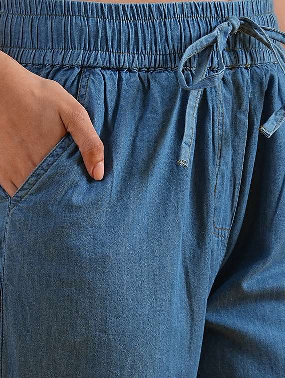 globus women blue mid rise loose fit flat front denim joggers with drawstring - 21305211 -  Standard Image - 5