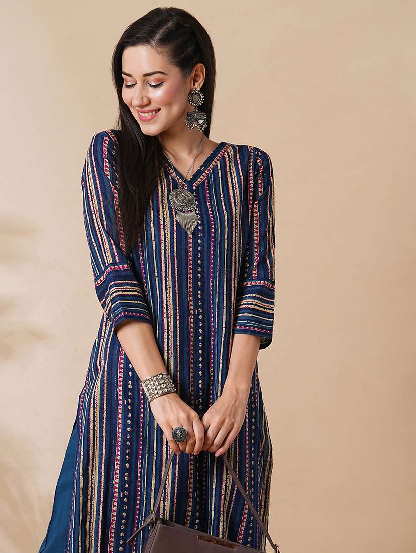 globus women blue allover geometric stripe printed straight workwear kurta with palazzos set - 21305285 -  Standard Image - 3