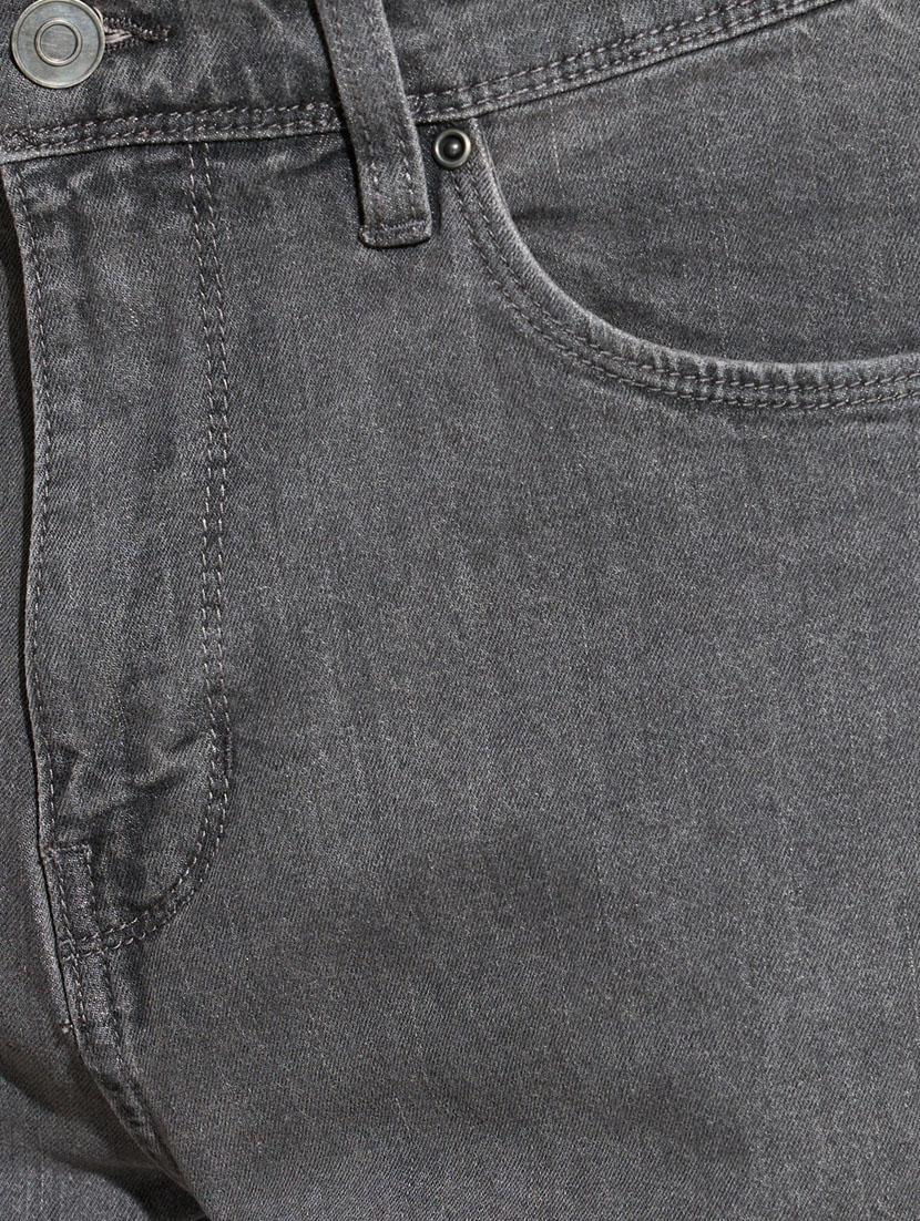 men solid mid rise straight fit jean - 21307625 - Standard Image - 5