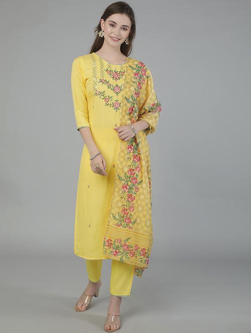 women three quarter sleeve kurta pant with dupatta set - 21308758 - Standard Image - 0