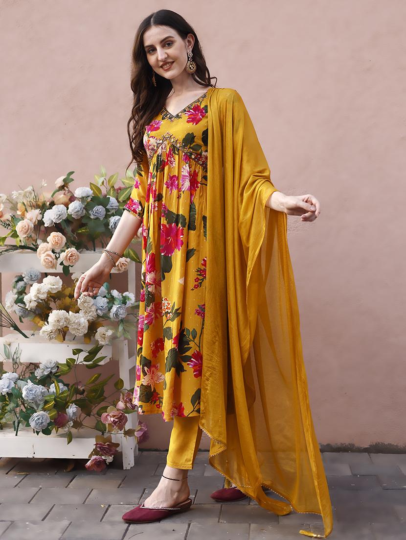 yellow silk kurta dupatta  set - 21308948 -  Zoom Image - 0