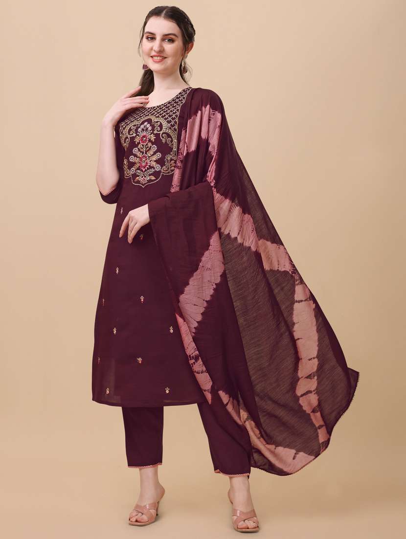 women kurta pant set with dupatta