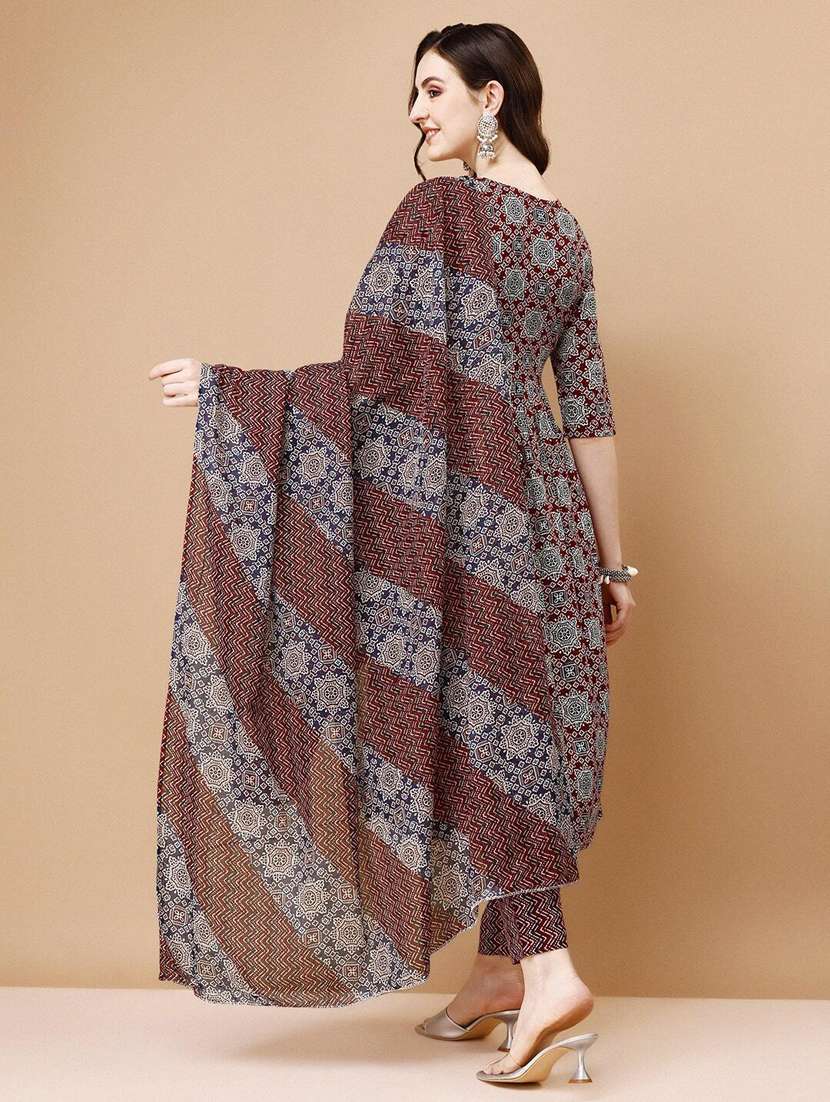 women maroon kurta dupatta set - 21309191 - Standard Image - 3