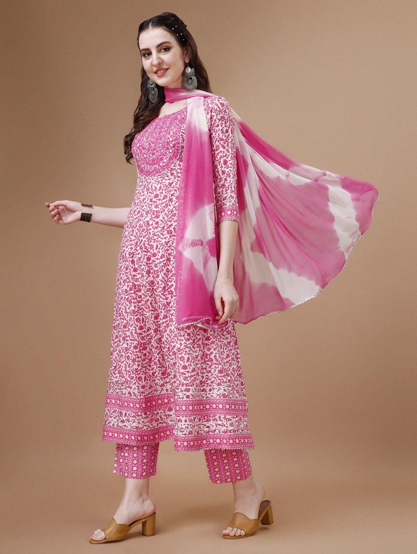 women three quarter sleeve kurta pant with dupatta set - 21309240 - Zoom Image - 0