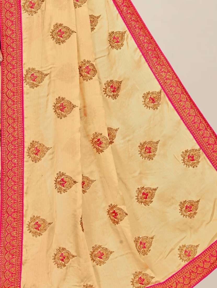 women cream embroidered saree with blouse - 21317915 -  Standard Image - 3