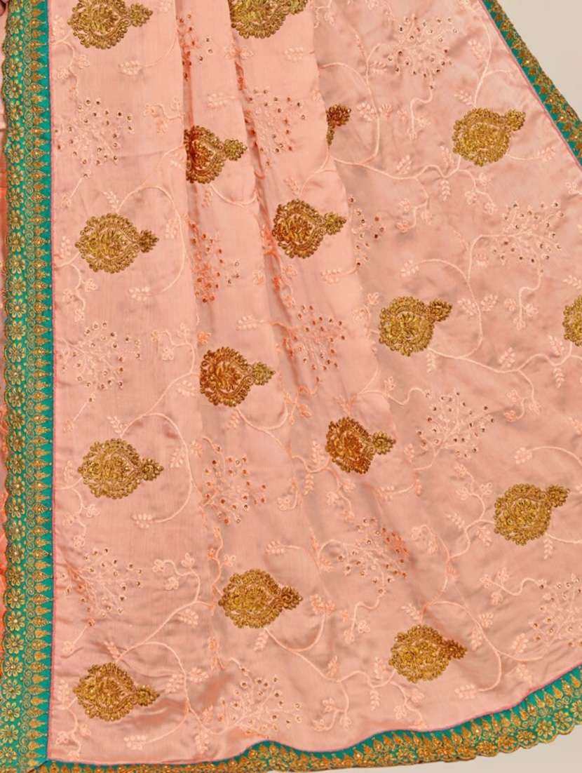 women peach embroidered saree with blouse - 21318017 - Standard Image - 3
