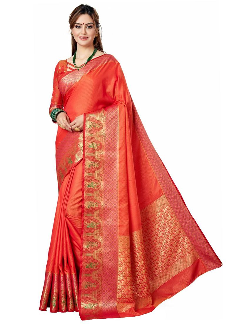 women self design banarasi saree with blouse