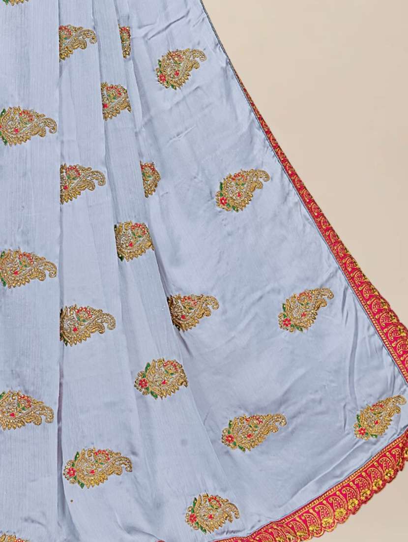 women solid with work embroidered saree with blouse - 21318428 -  Standard Image - 3