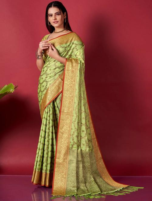 women green banarasi saree with blouse - 21318616 - Standard Image - 0