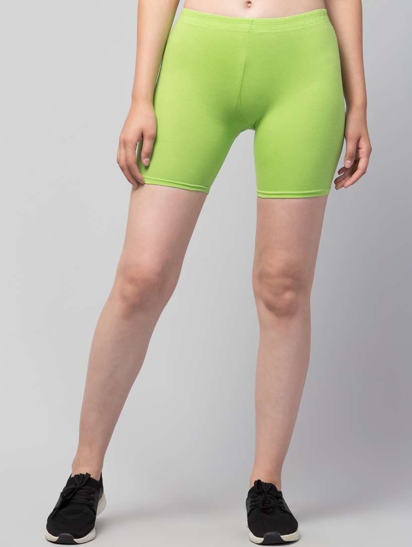 women solid mid rise active wear shorts - 21319160 - Zoom Image - 0