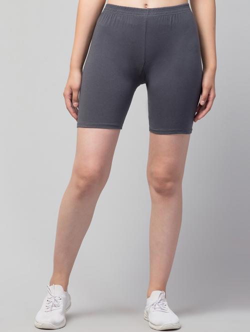 women solid mid rise active wear shorts - 21319176 - Standard Image - 0