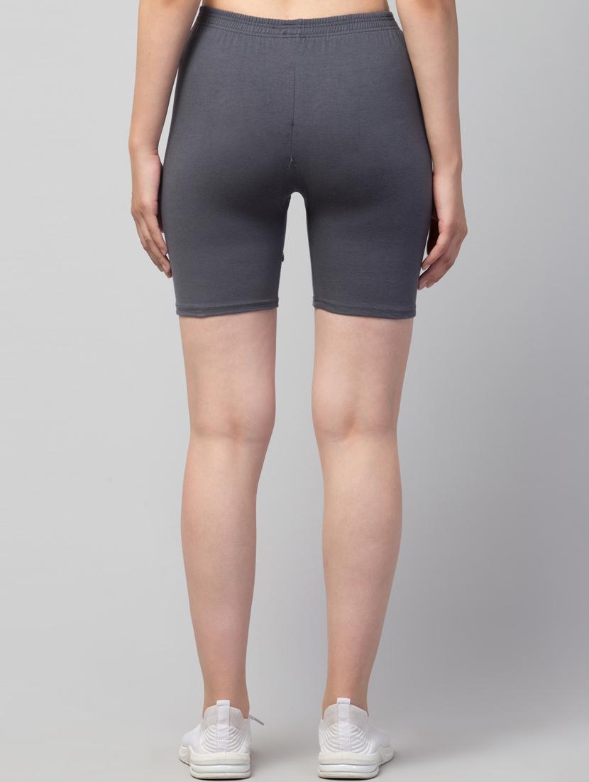 women solid mid rise active wear shorts - 21319176 - Standard Image - 3