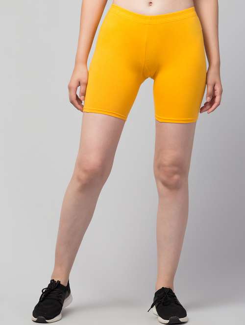 women solid mid rise active wear shorts - 21319201 - Standard Image - 0