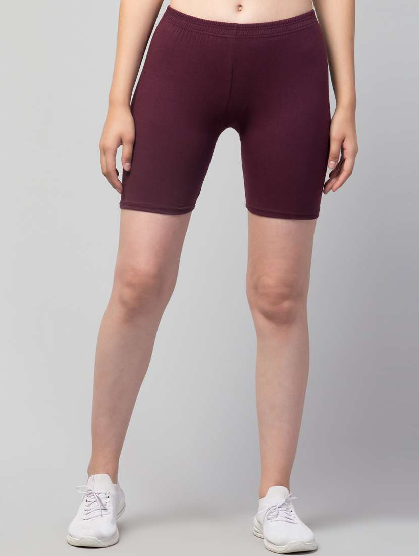 women solid mid rise active wear shorts - 21319322 - Zoom Image - 0