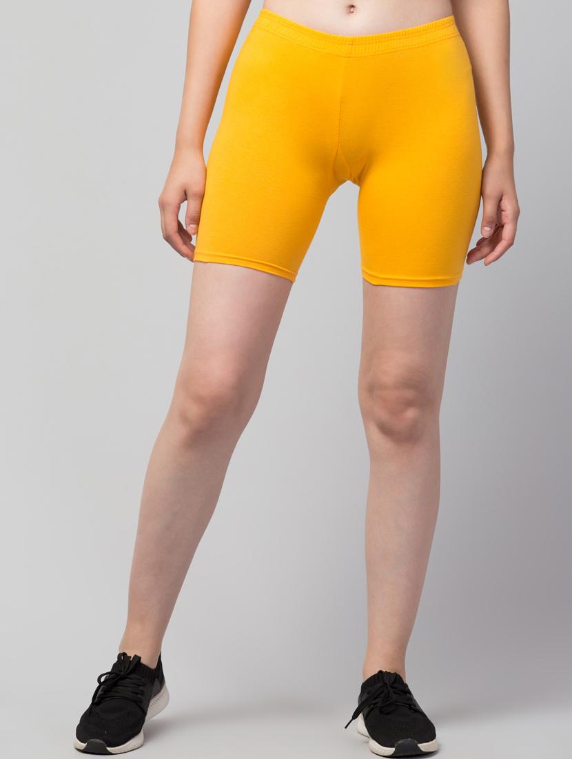 women solid mid rise active wear shorts - 21319324 - Zoom Image - 0