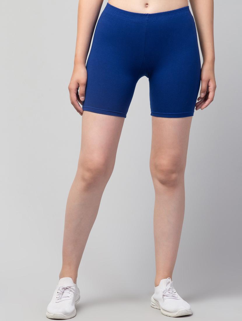 women solid mid rise active wear shorts - 21319451 - Zoom Image - 0