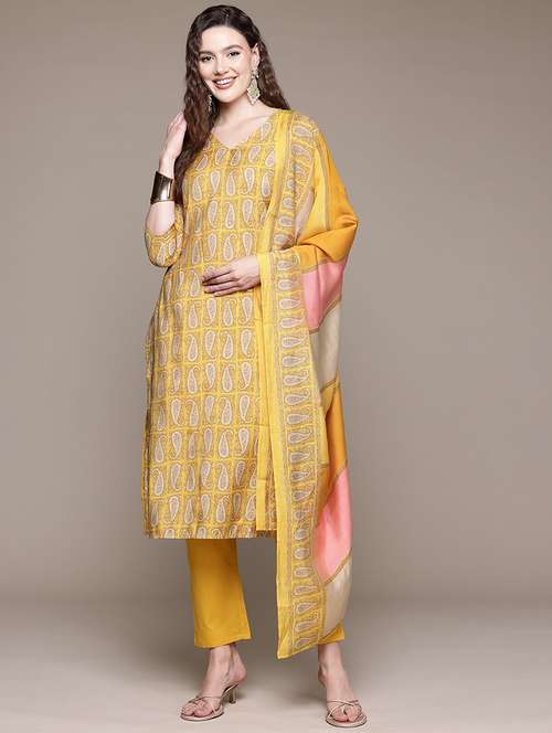 women three quarter sleeve kurta pant with dupatta set - 21320655 - Standard Image - 0