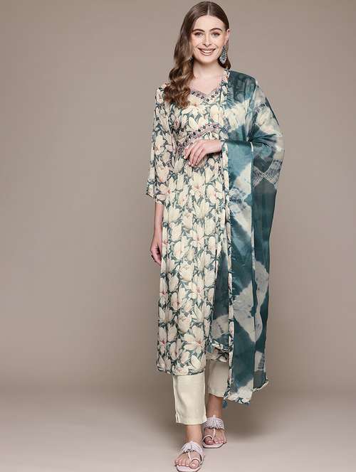 women three quarter sleeve kurta pant with dupatta set - 21320669 - Standard Image - 0