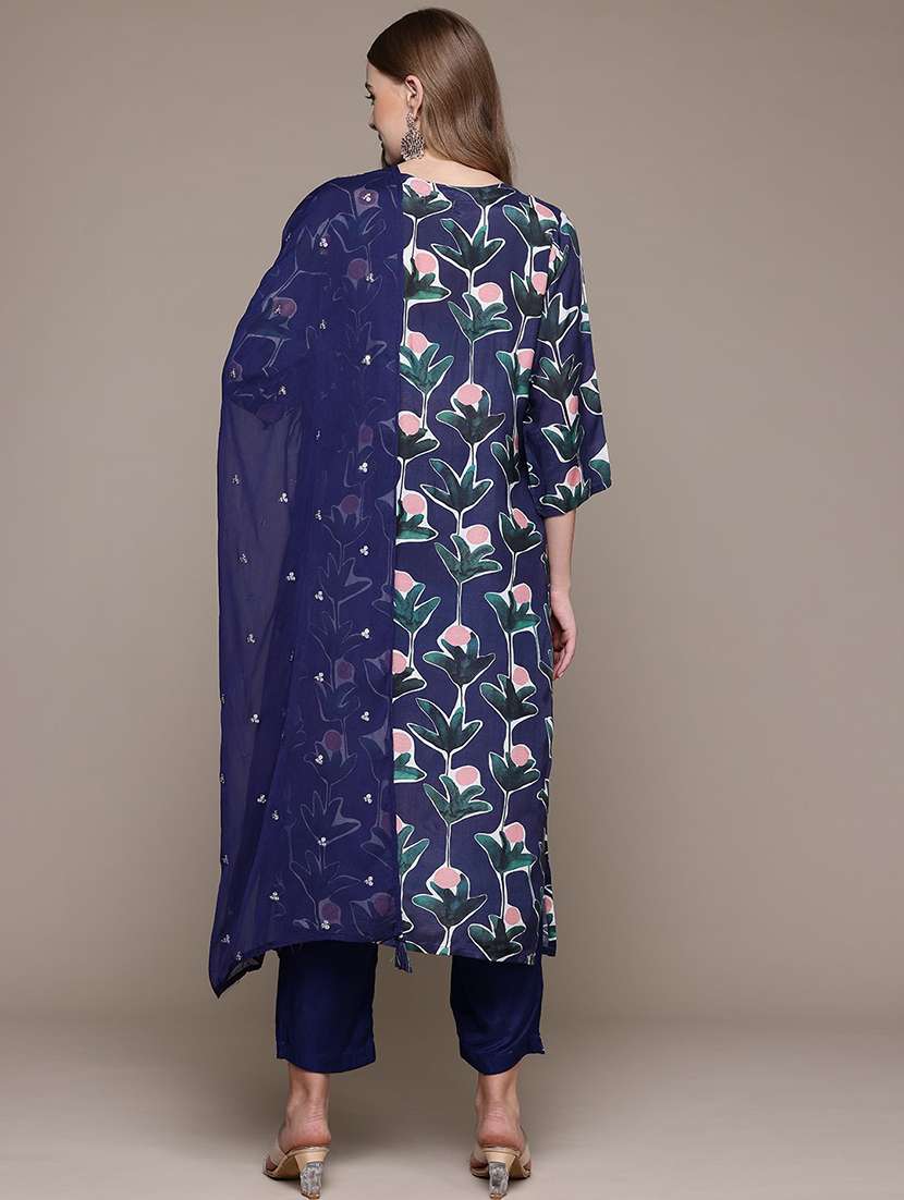women three quarter sleeve kurta pant with dupatta set - 21320681 - Standard Image - 3