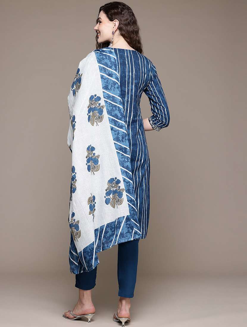 women three quarter sleeve kurta pant with dupatta set - 21320714 - Standard Image - 3