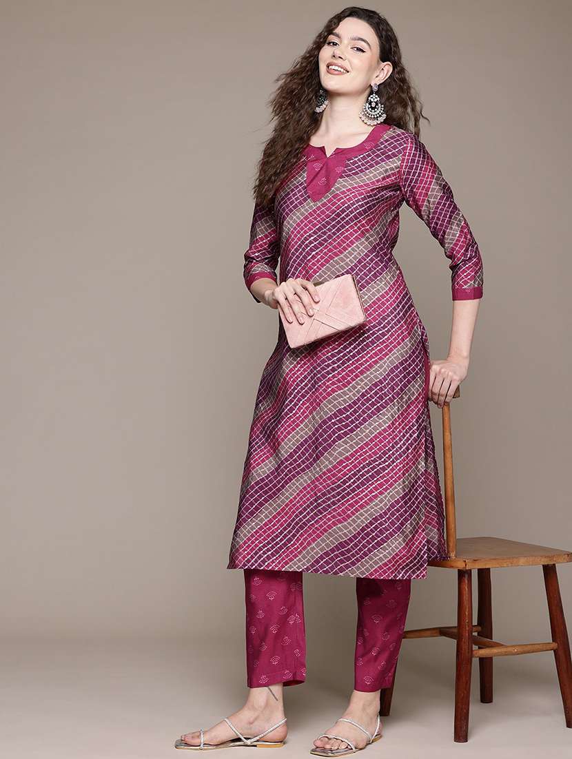 women printed notch neck kurta pant set - 21320744 -  Standard Image - 3