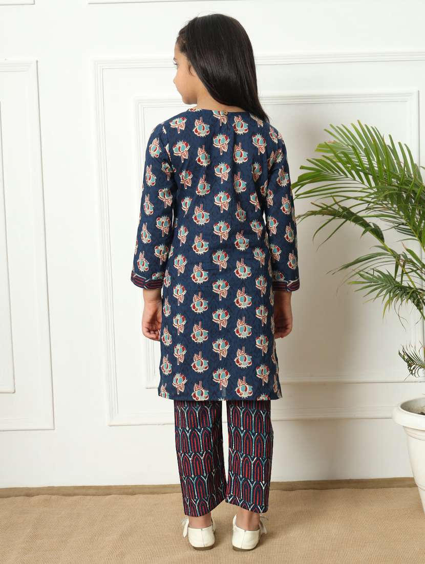 girls printed kurta palazzo suit set - 21322049 -  Standard Image - 3