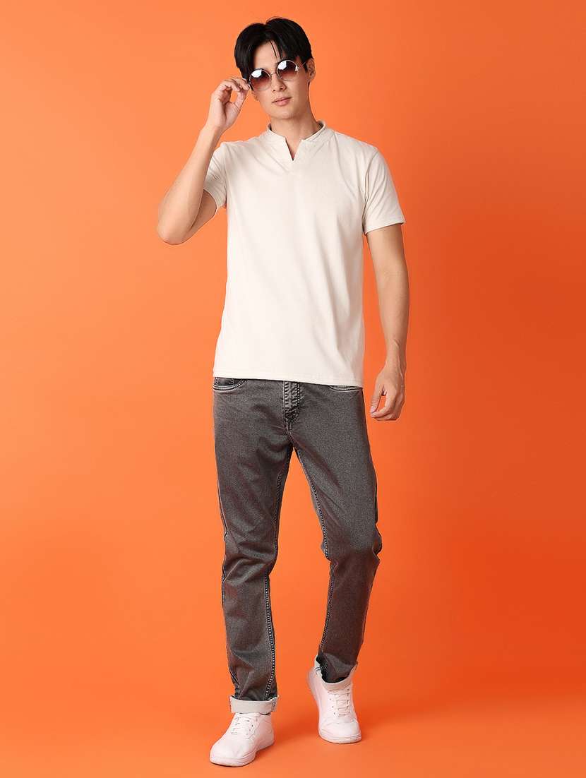 men cream cotton plain t-shirt - 21325032 -  Standard Image - 3