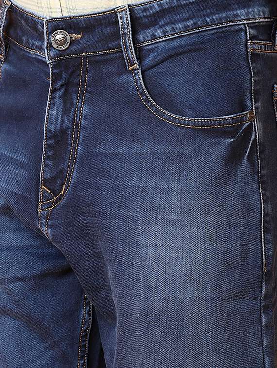 men blue plain jeans - 21328617 -  Standard Image - 5