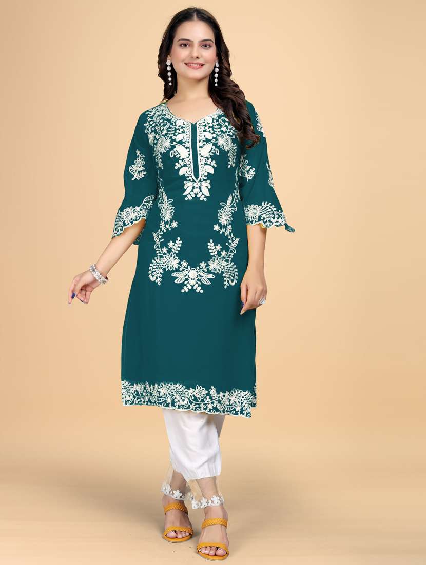 women embroidered kurta pant set