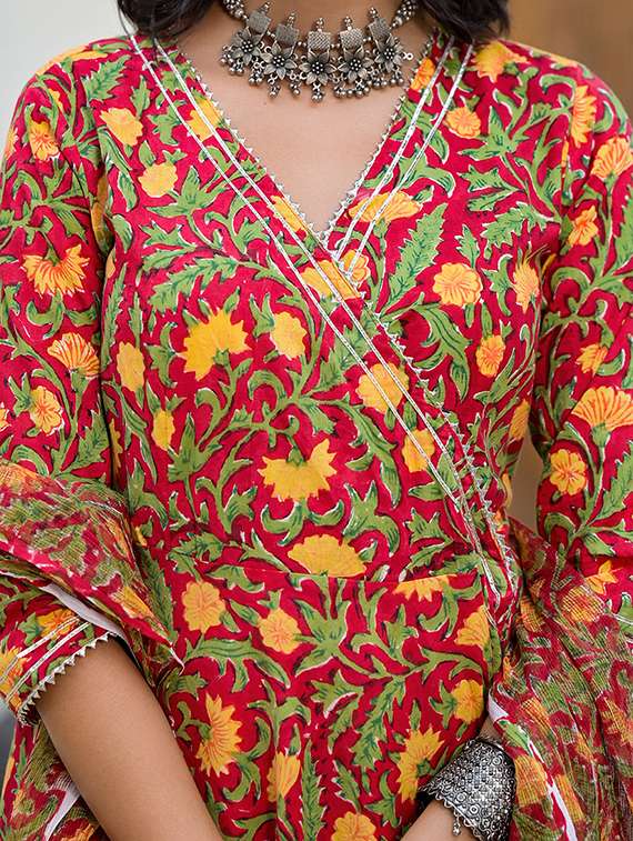 women maroon kurta sharara set - 21331687 -  Standard Image - 5