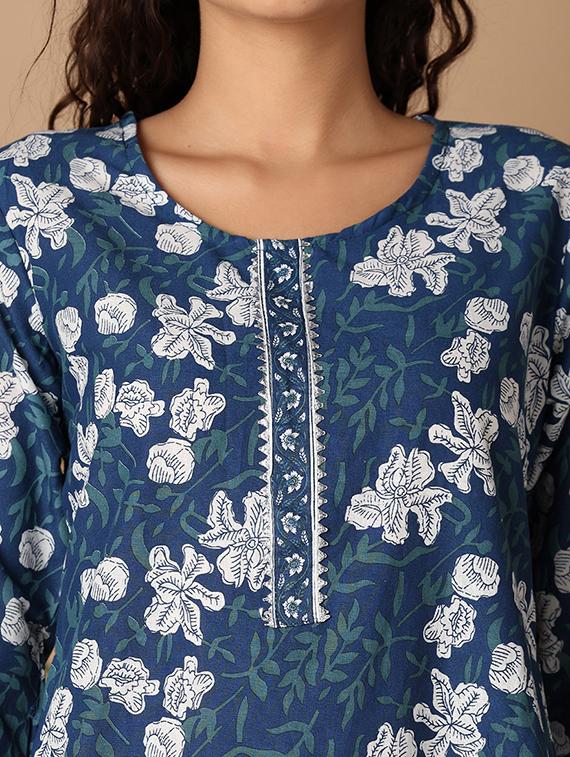 women three quarter sleeve printed straight kurta - 21332084 - Standard Image - 5
