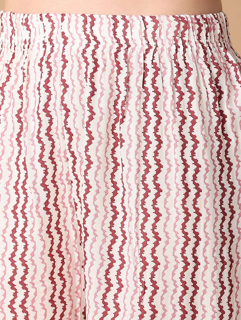 women three quarter sleeve kurta palazzo set - 21333763 -  Standard Image - 5