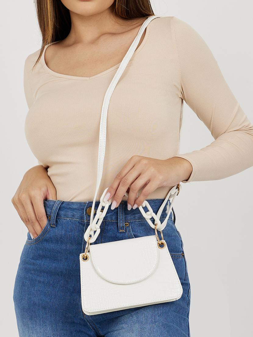 white leatherette (pu) solid sling bag - 21334346 - Standard Image - 5