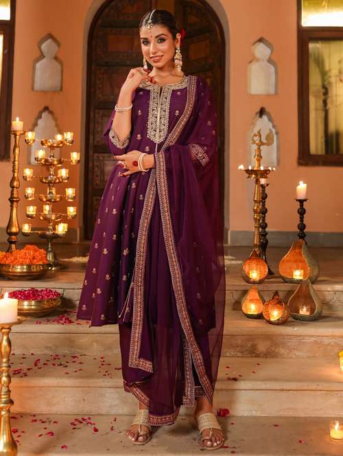 women kurta pant set with dupatta - 21337650 -  Standard Image - 0