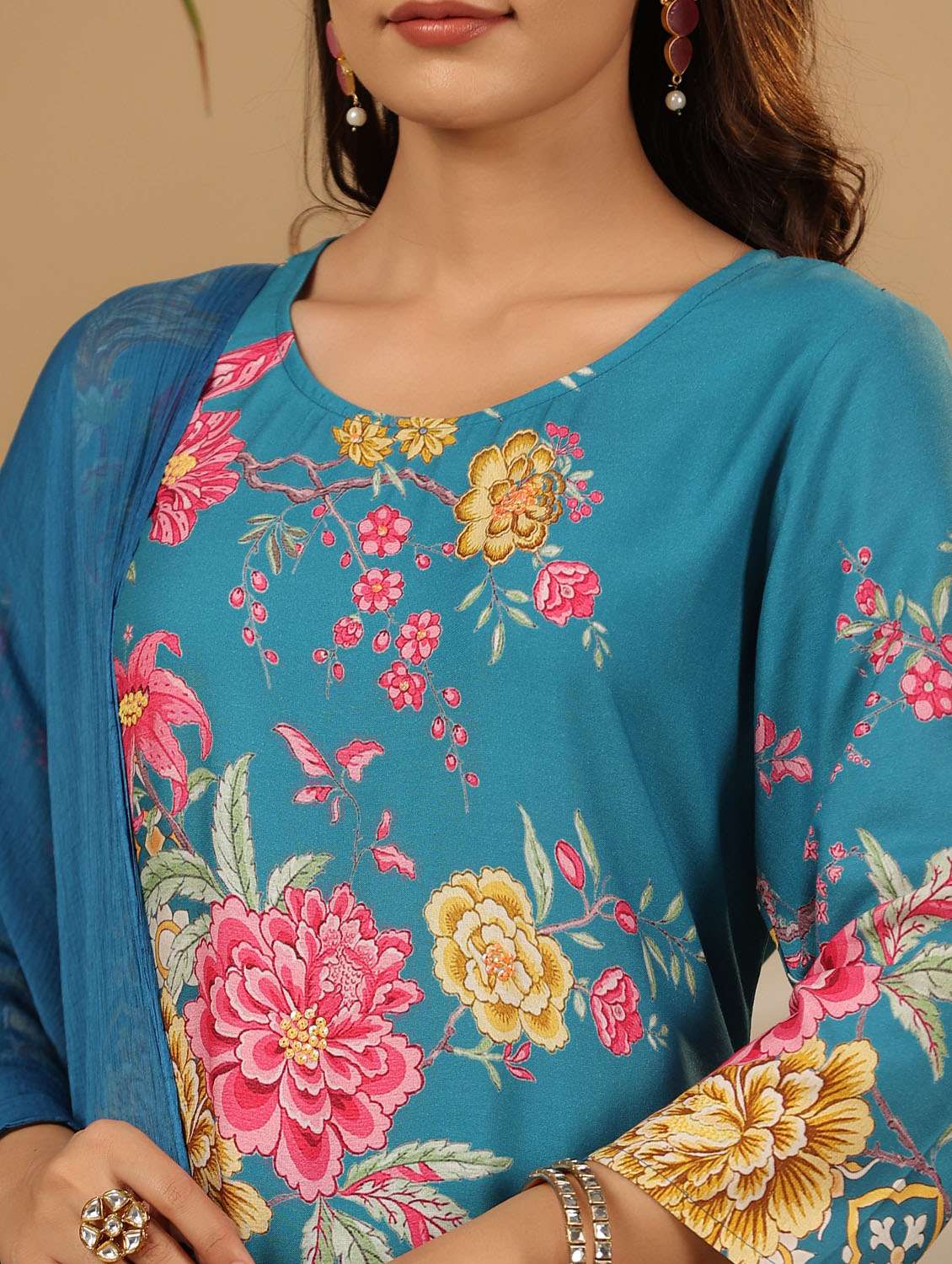 women three quarter sleeve suit set - 21337701 - Standard Image - 5