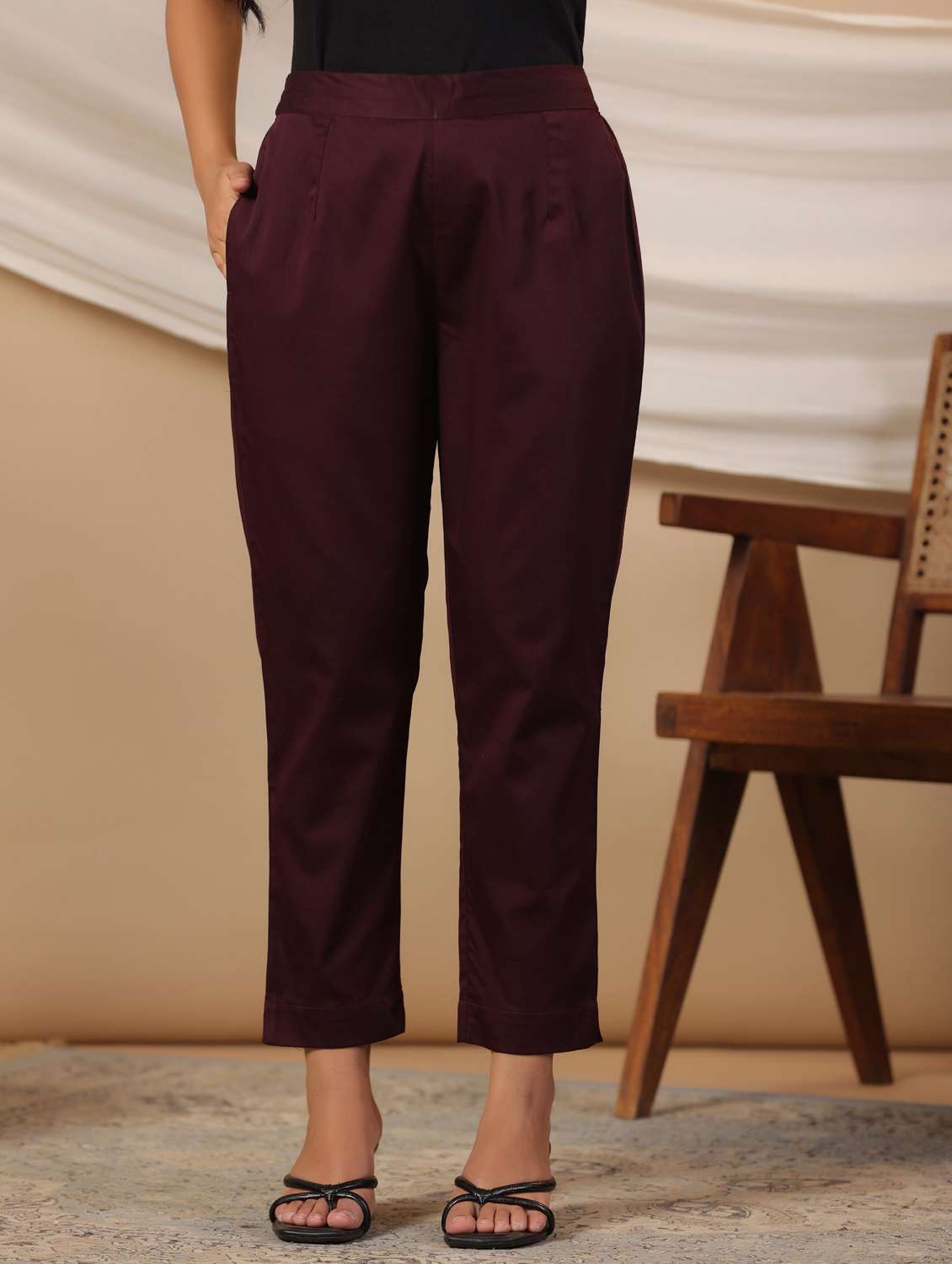 women maroon solid cigarette pants trouser