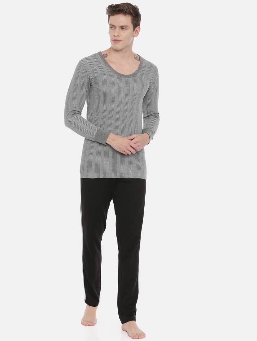 men pack of 2 self design thermal tops - 21338146 -  Standard Image - 5