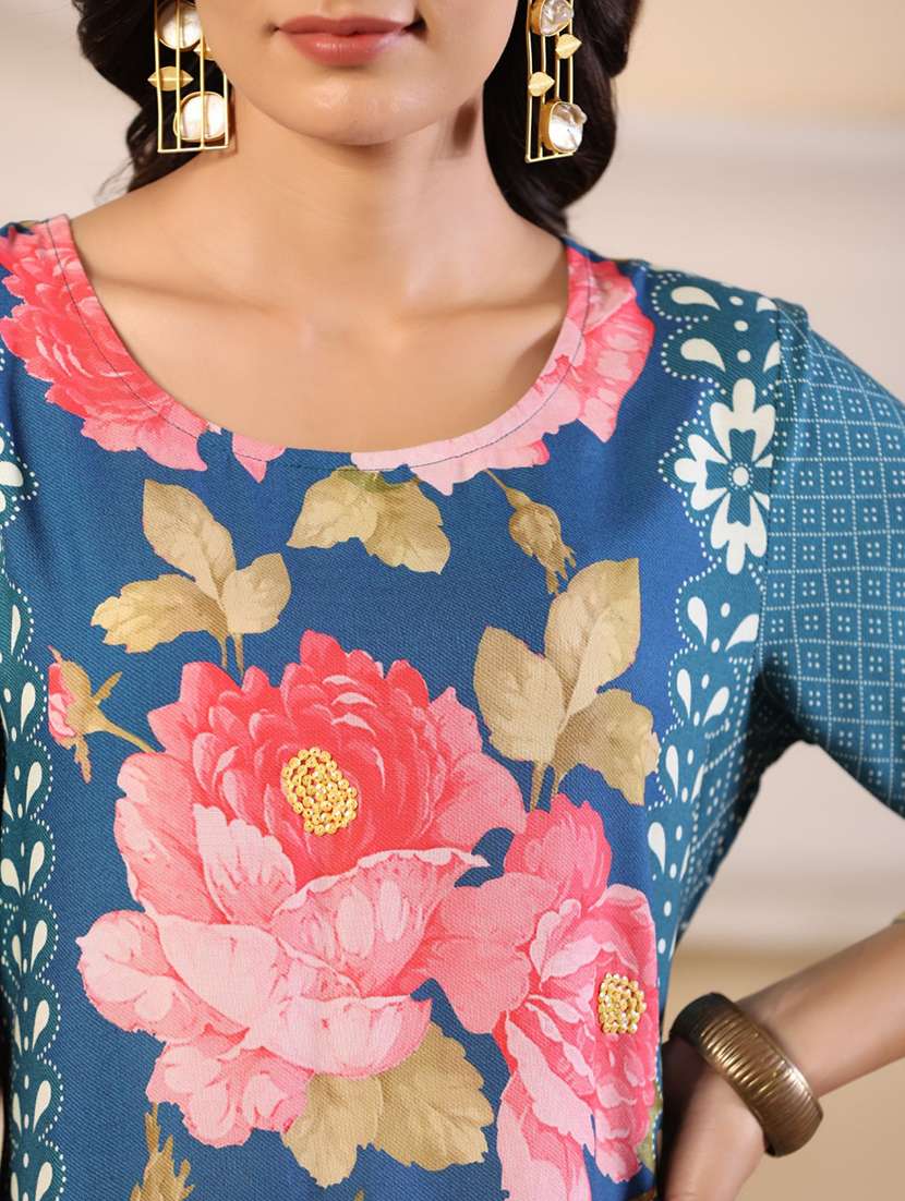 women three quarter sleeve straight kurta - 21338694 -  Standard Image - 3