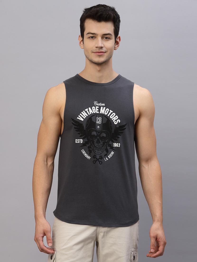 men round neck sleeveless vest - 21339612 - Zoom Image - 0