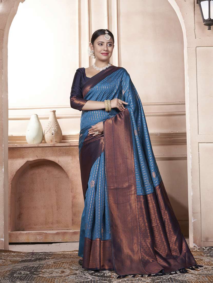 women self design kanjivaram saree with blouse - 21340479 - Zoom Image - 0