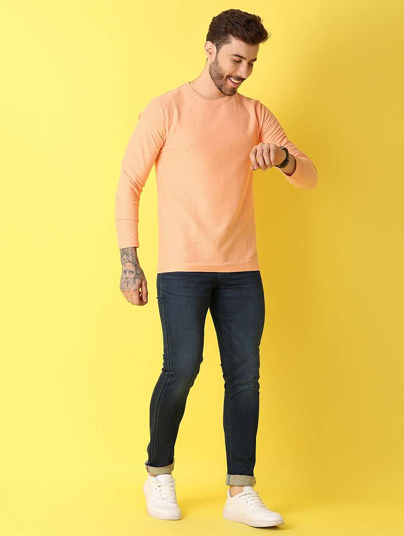 men round neck solid t-shirt - 21341763 -  Standard Image - 3