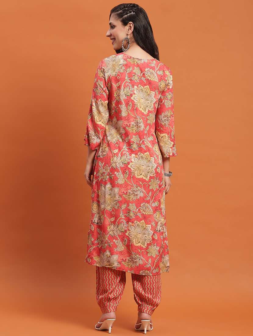 women three quarter sleeve kurta salwar set - 21342316 -  Standard Image - 3