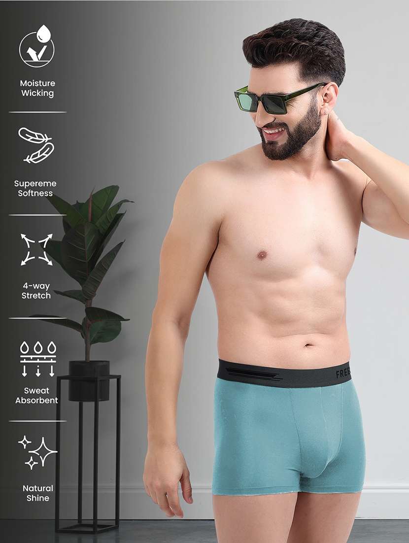 men solid trunks brief - 21342769 -  Standard Image - 3