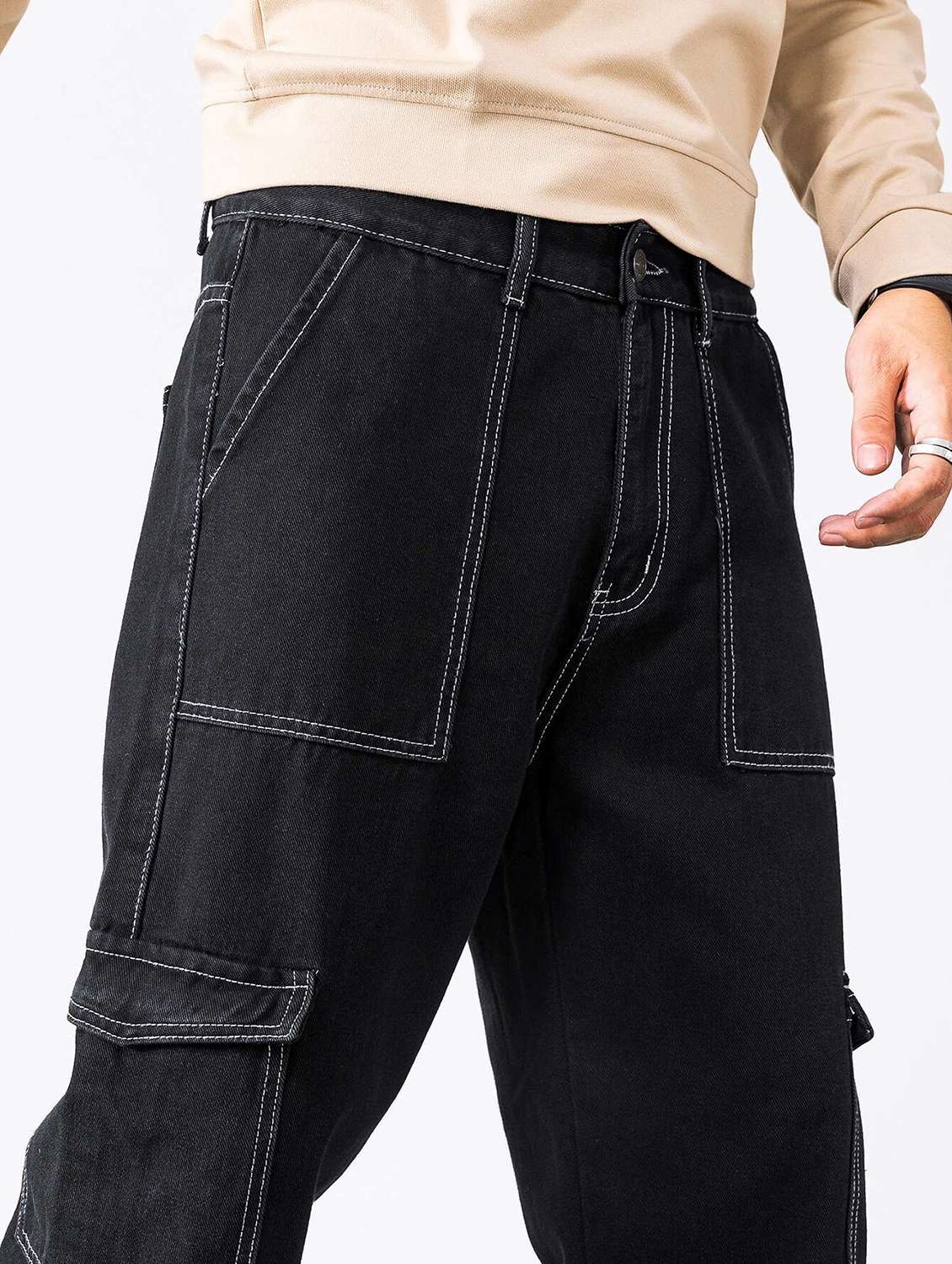 men solids loose fit cargos - 21344986 - Standard Image - 3