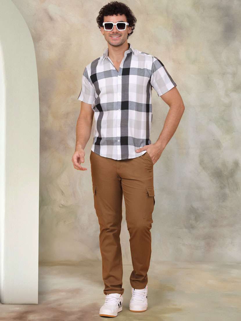 men short sleeved checkered casual shirt - 21345420 -  Standard Image - 3