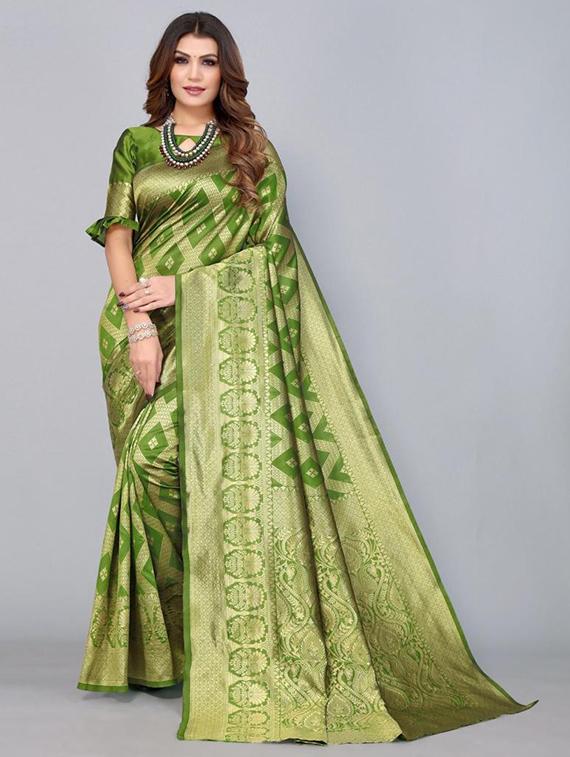 women self design banarasi saree - 21345829 - Zoom Image - 0